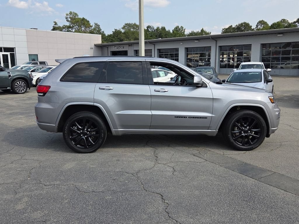 2020 Jeep Grand Cherokee Altitude 4x2