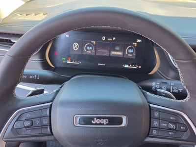 2023 Jeep Grand Cherokee Limited 4x2