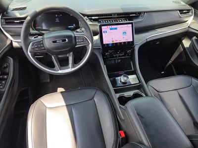 2025 Jeep Grand Cherokee Limited 4x2