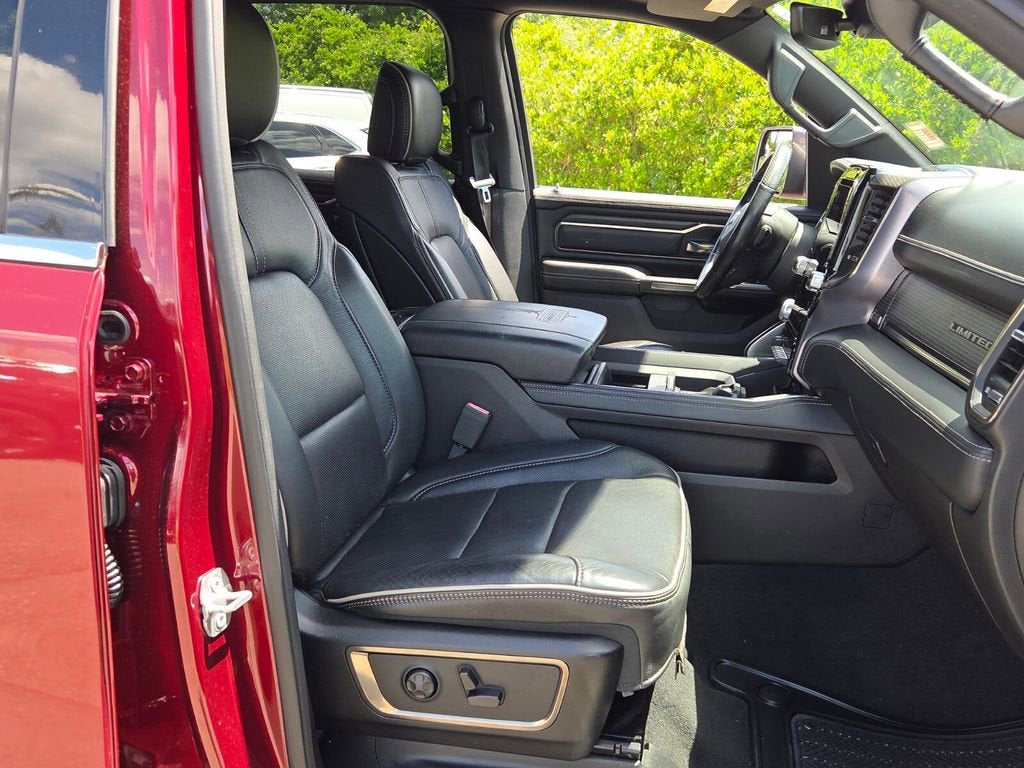 2019 RAM 1500 Limited Crew Cab 4x4 5'7" Box