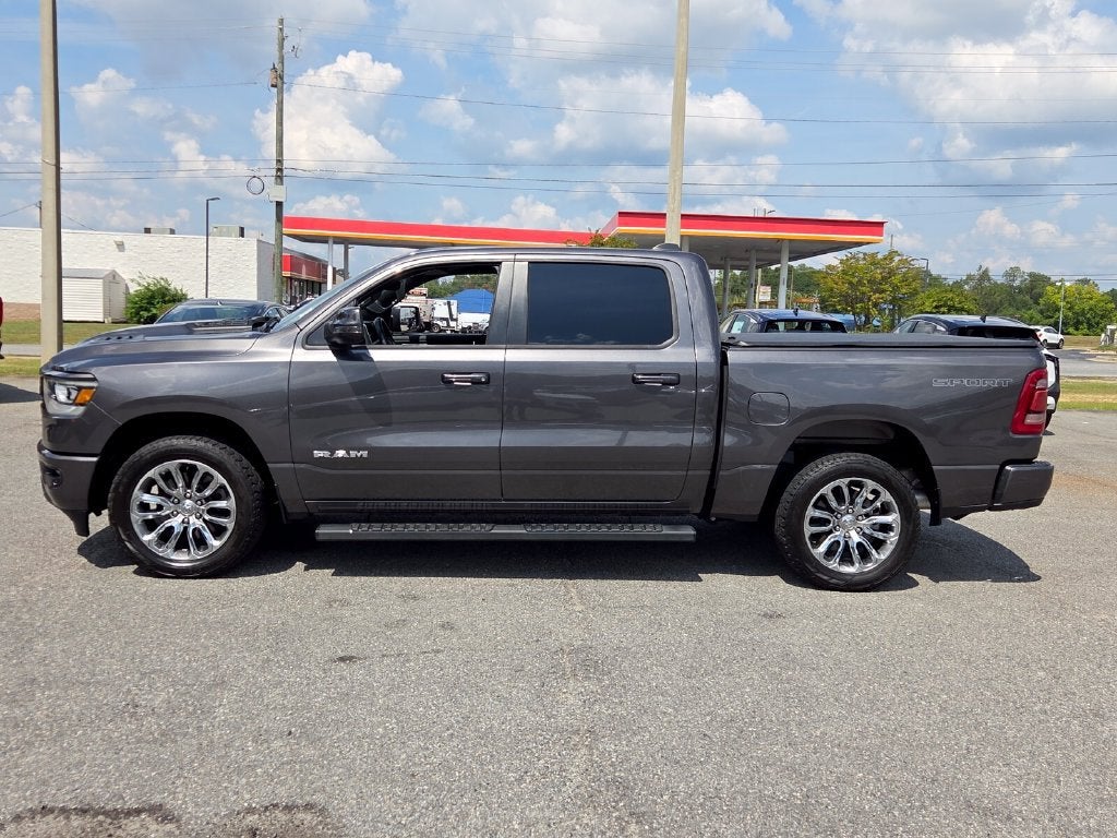 2023 RAM 1500 Laramie Crew Cab 4x4 5'7" Box