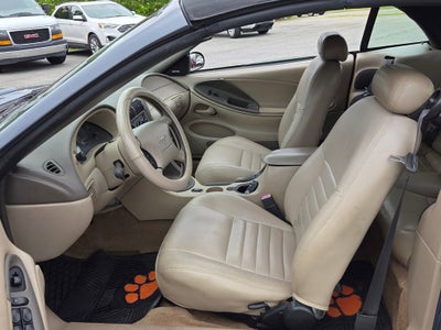 2001 Ford Mustang GT Deluxe