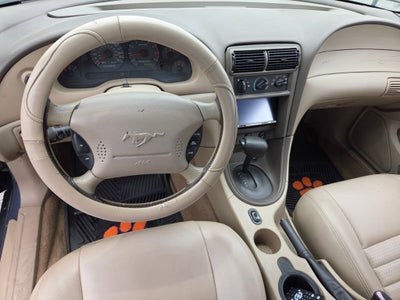 2001 Ford Mustang GT Deluxe