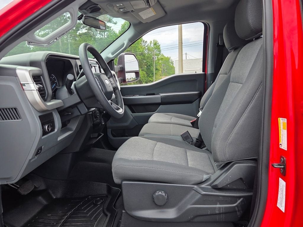 2025 Ford F-250 XL