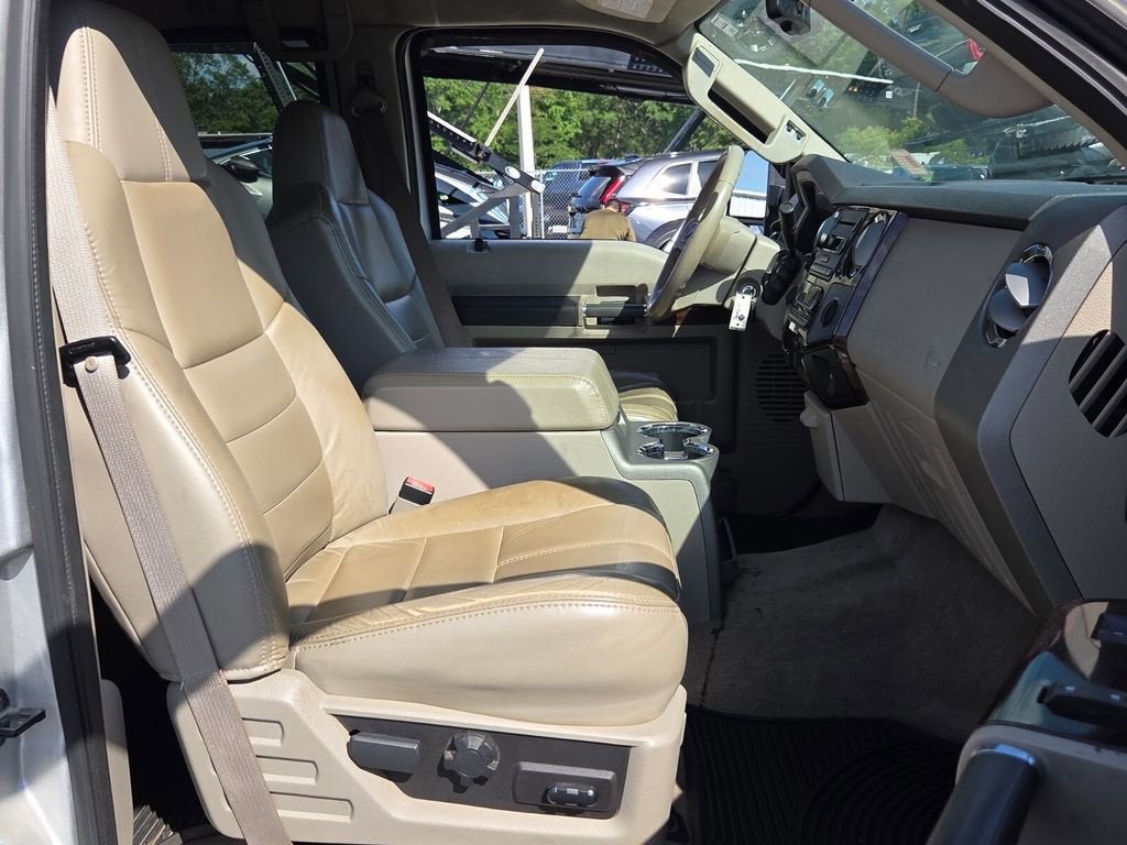 2008 Ford Super Duty F-350 SRW XL