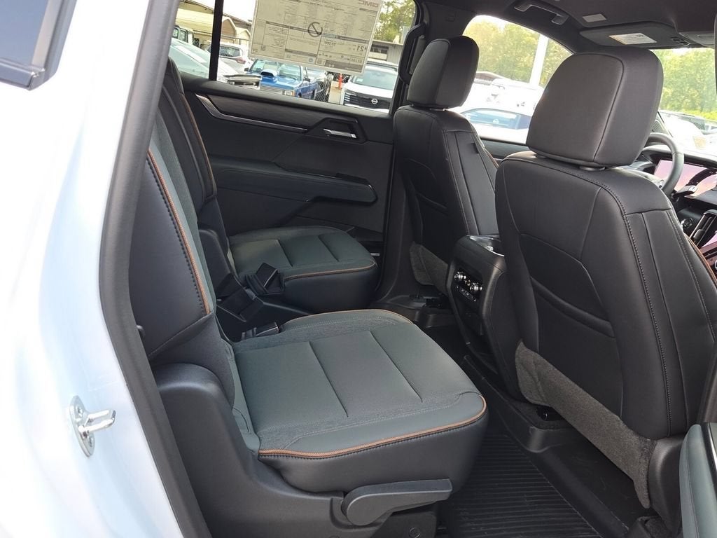2027 GMC Acadia AT4
