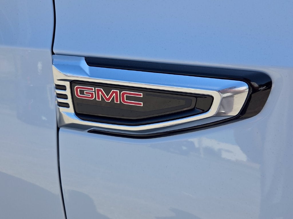 2027 GMC Yukon Denali - Photo 15