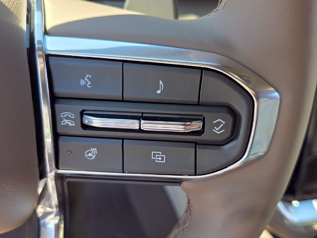 2027 GMC Yukon Denali - Photo 25