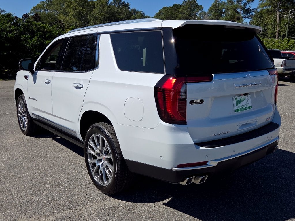 2027 GMC Yukon Denali - Photo 9