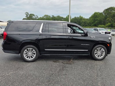 2022 GMC Yukon XL SLT