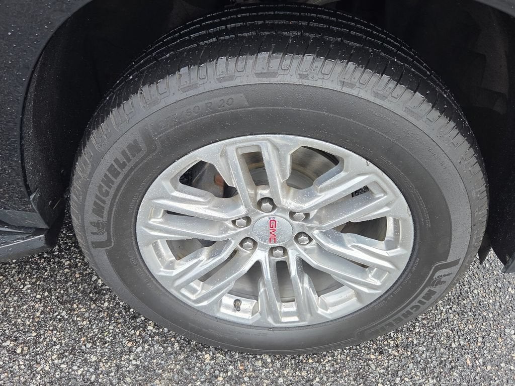 2022 GMC Yukon XL SLT