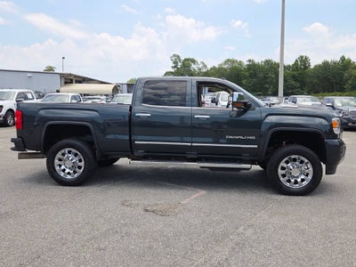 2017 GMC Sierra 2500 HD Denali