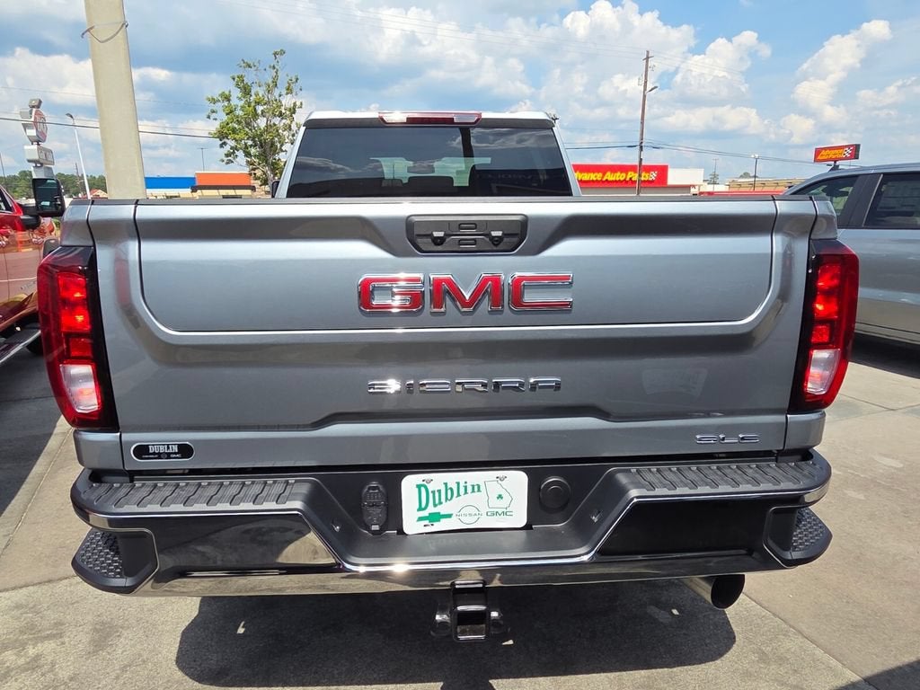 2026 GMC Sierra 2500 HD SLE