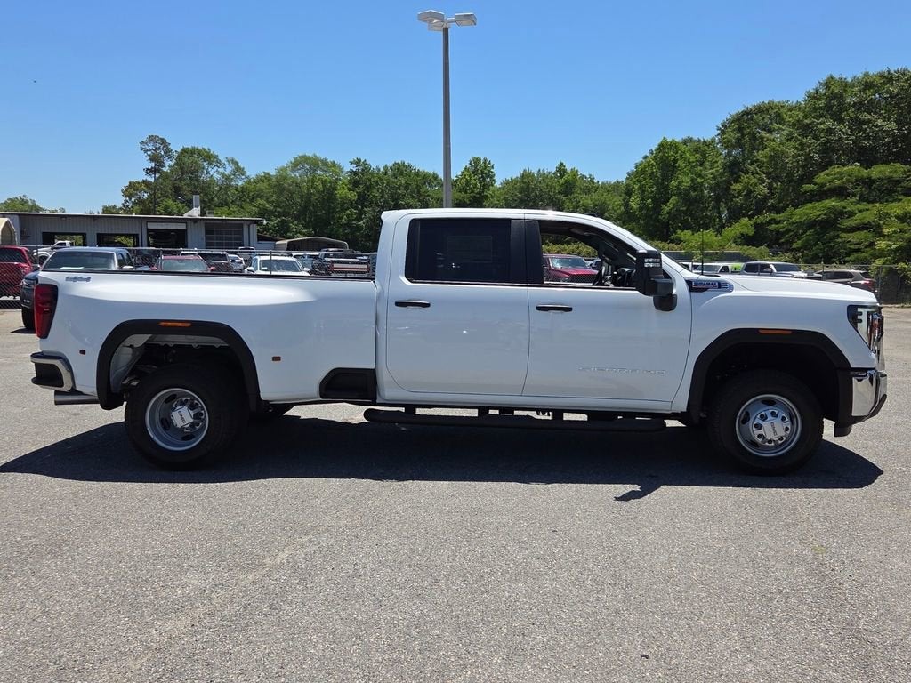 2026 GMC Sierra 3500 HD Pro DRW