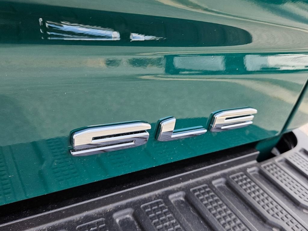 2026 GMC Sierra 3500 HD SLE