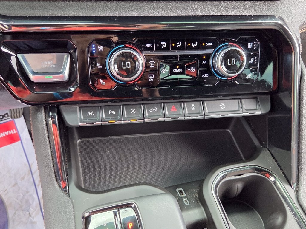 2023 GMC Sierra 1500 AT4