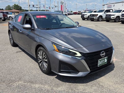 2023 Nissan Altima SV FWD
