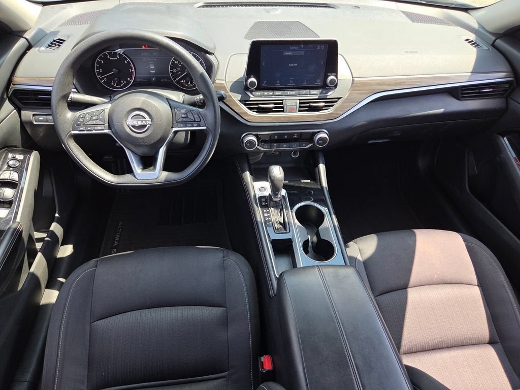 2023 Nissan Altima SV FWD