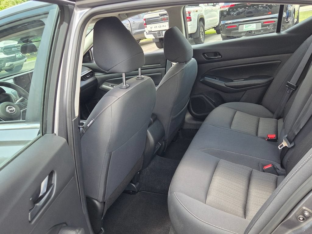 2025 Nissan Altima SV FWD