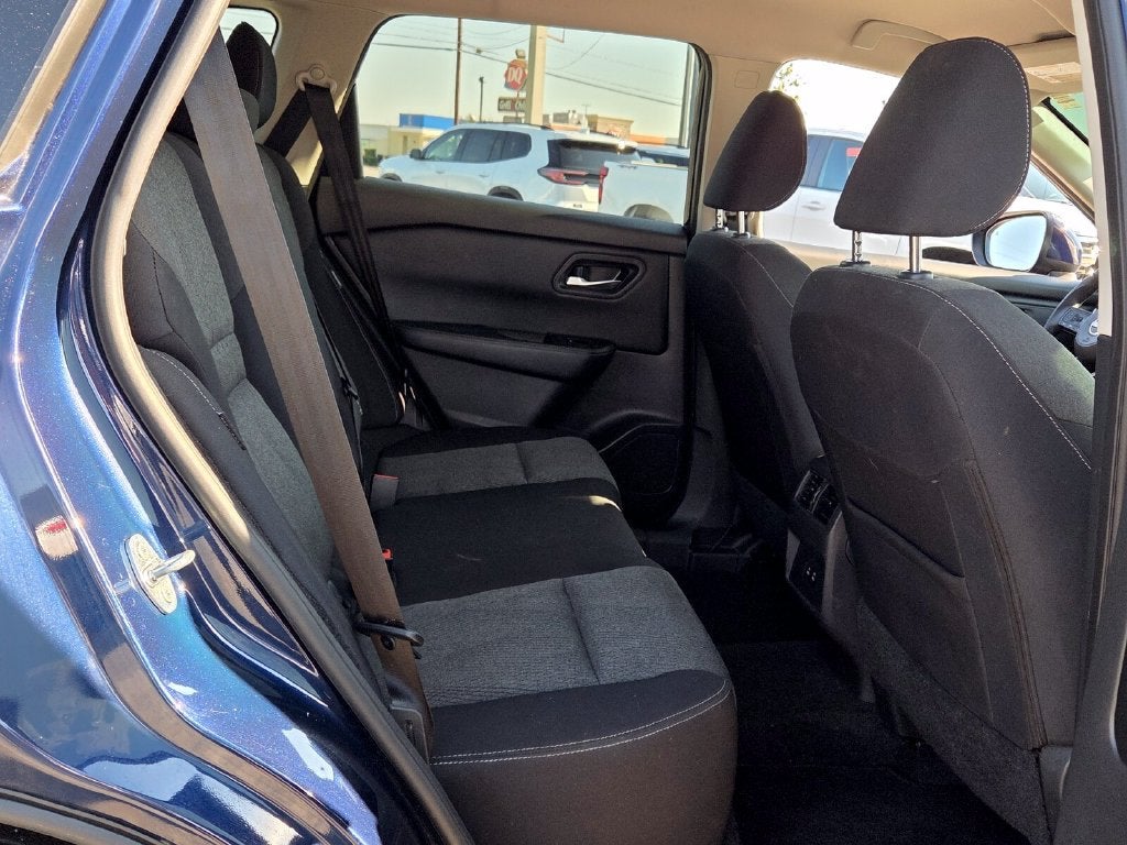 2024 Nissan Rogue SV FWD