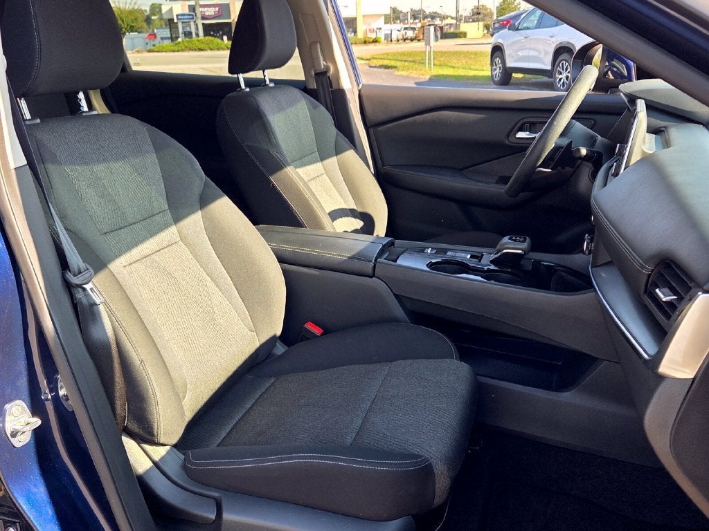 2024 Nissan Rogue SV FWD