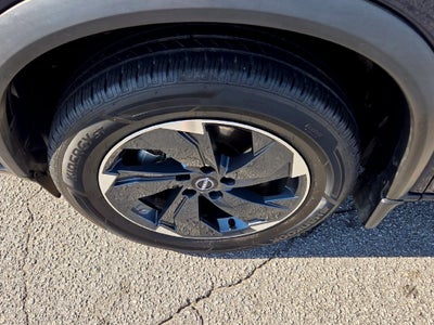 2024 Nissan Rogue SV FWD