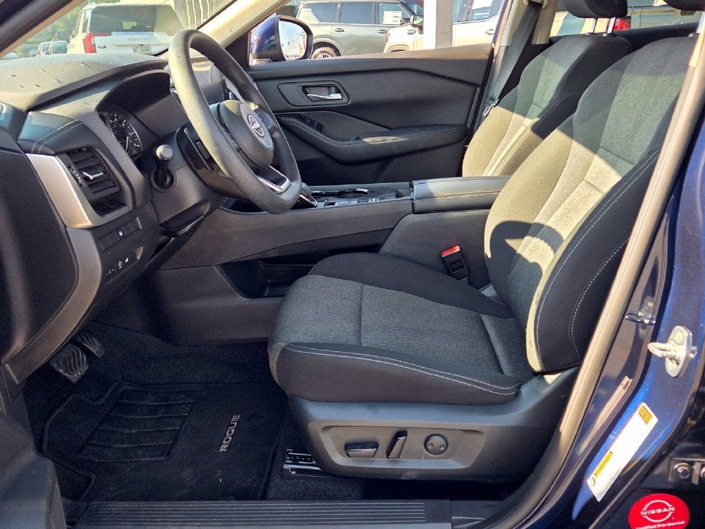 2024 Nissan Rogue SV FWD