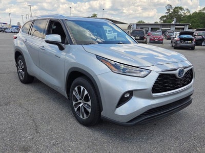 2021 Toyota Highlander Hybrid XLE