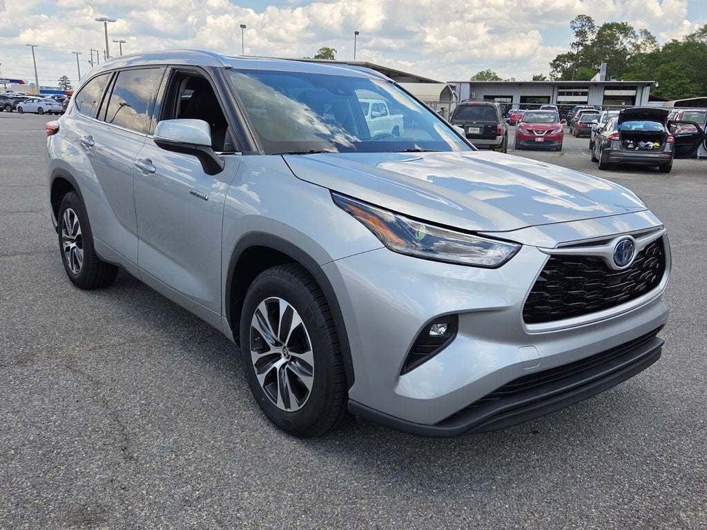 2021 Toyota Highlander Hybrid XLE