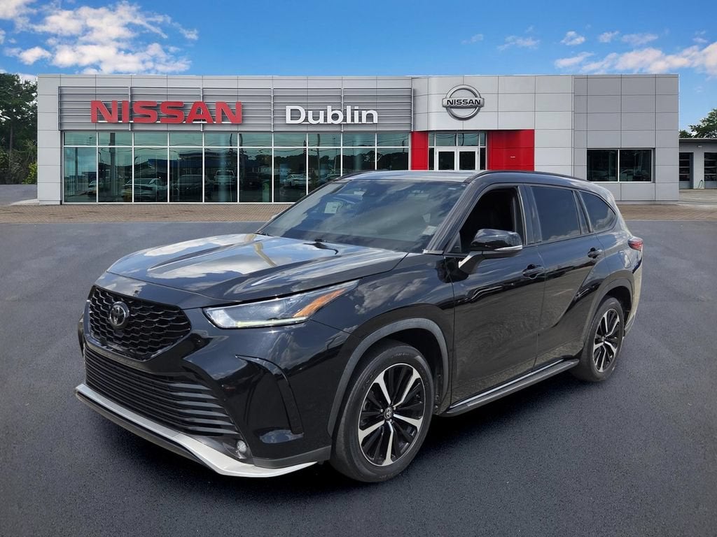 2022 Toyota Highlander XSE