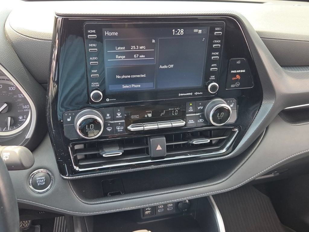 2022 Toyota Highlander XSE