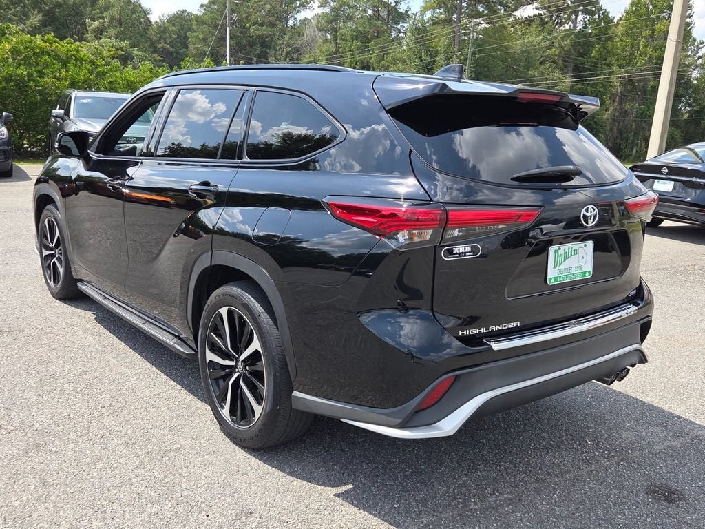 2022 Toyota Highlander XSE