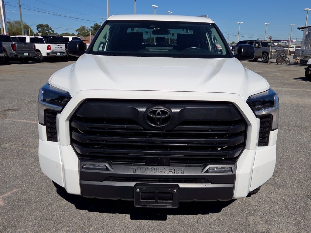 2024 Toyota Tundra 4WD SR5