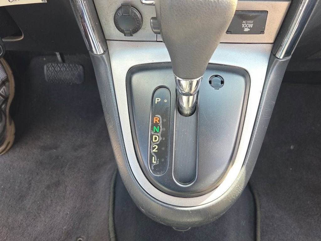 2008 Pontiac Vibe Base