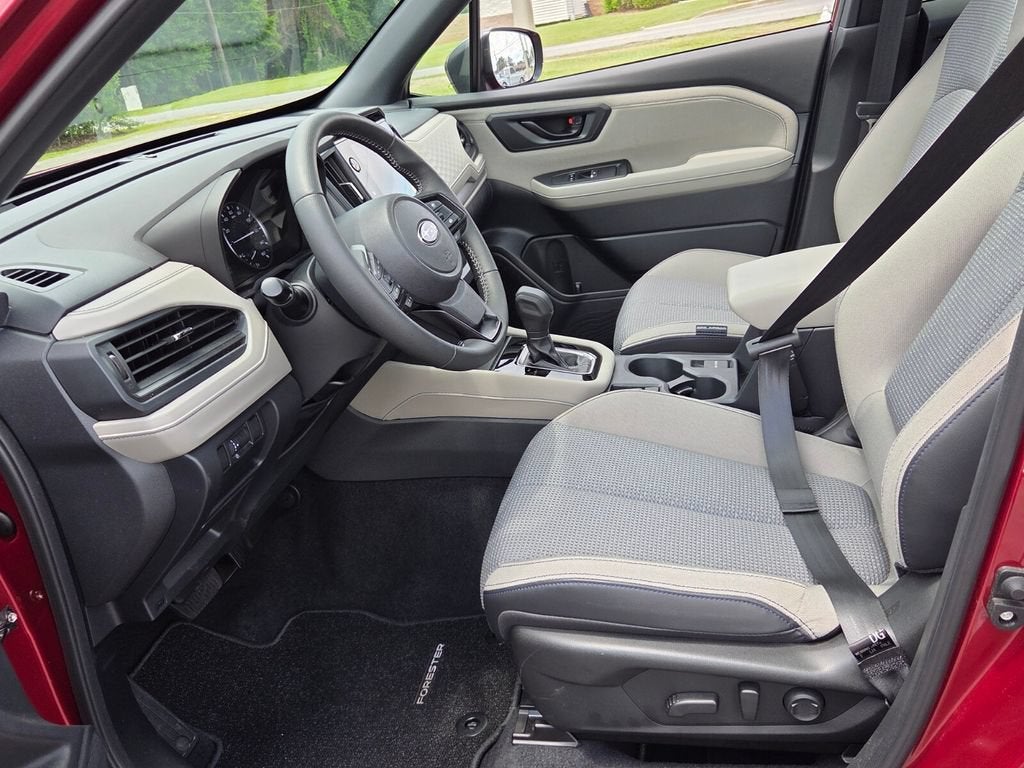 2025 Subaru Forester Premium