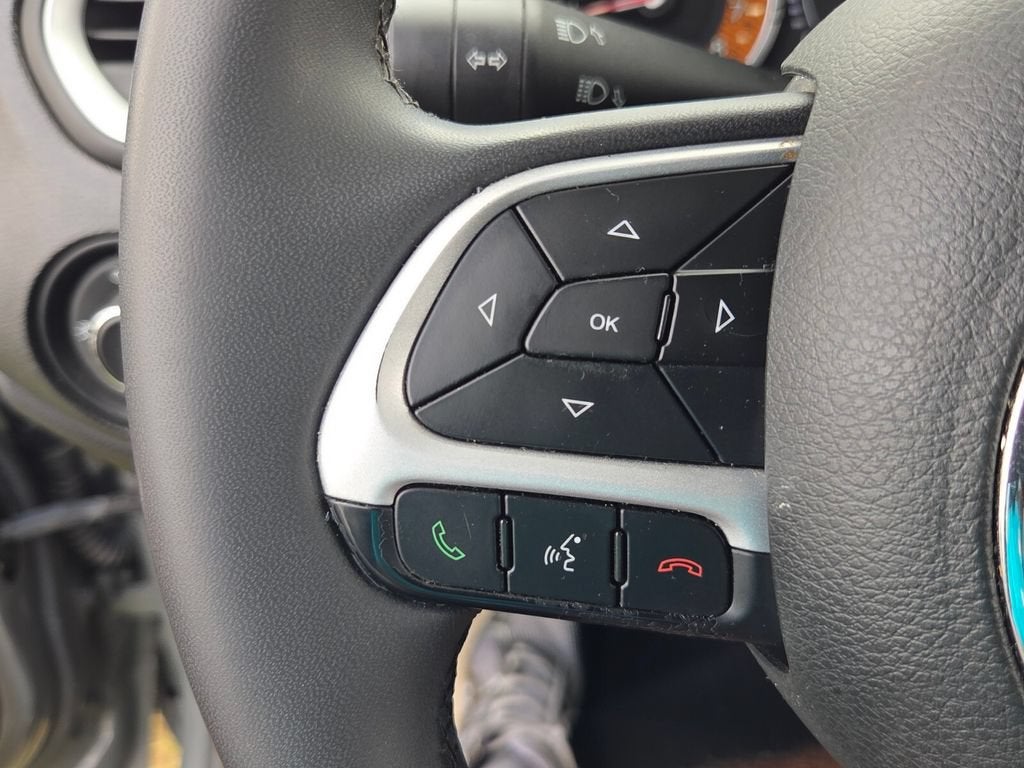2019 Jeep Renegade Latitude FWD