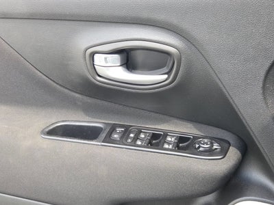 2019 Jeep Renegade Latitude FWD